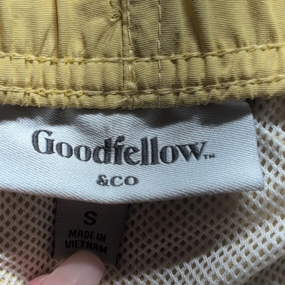 Goodfellow'l Light Yellow Drawstring Yough Shorts